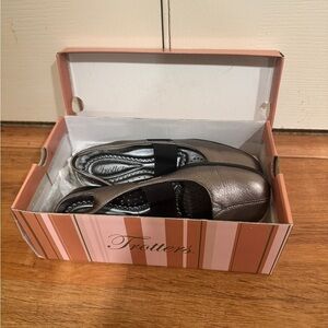 Trotters sling back slide ons​​​​​